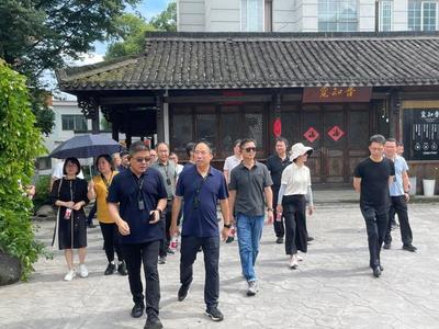 宜興市住房城鄉建設局組織開展宜興市城市更新和美麗鄉村建設主題培訓